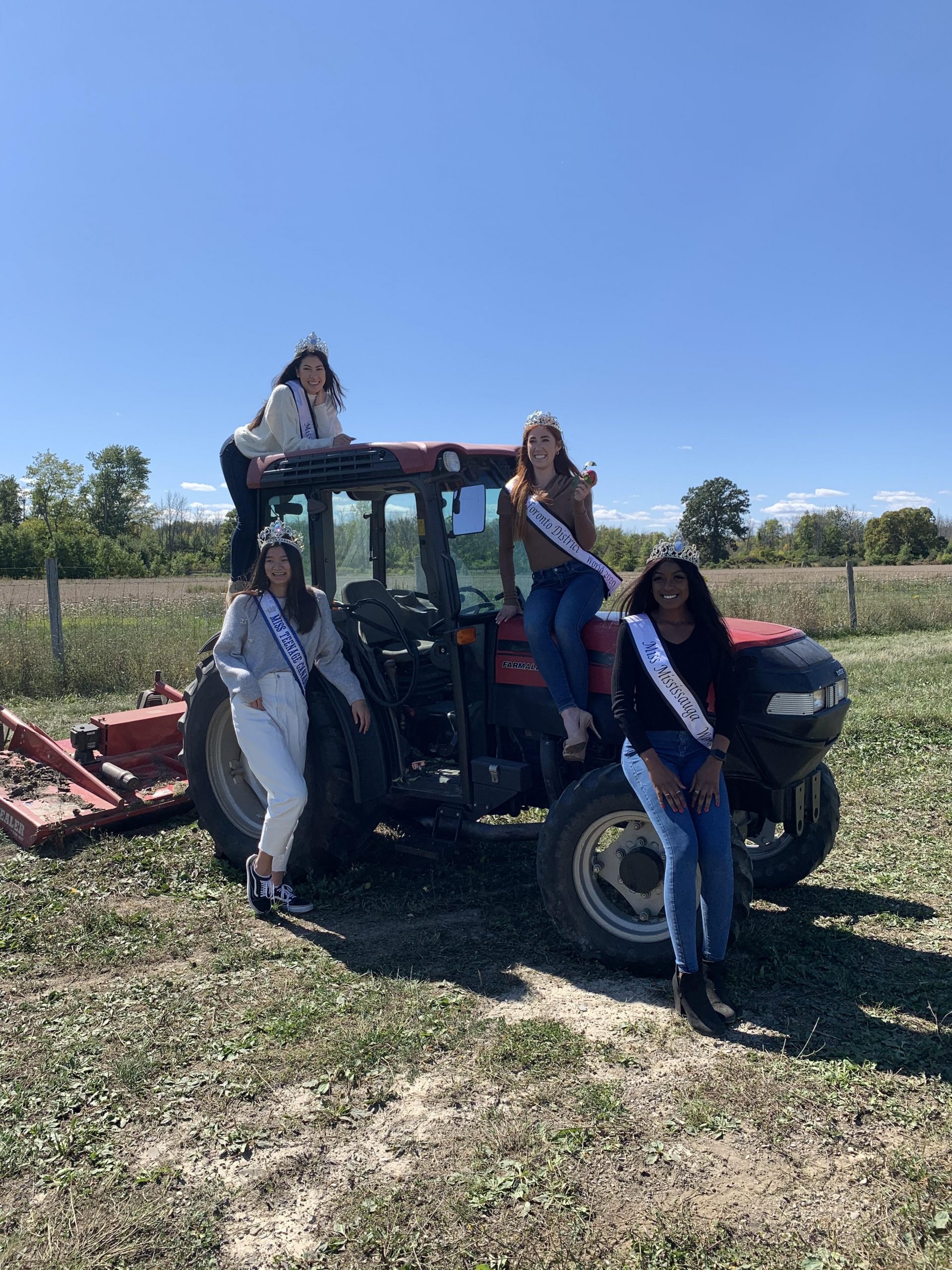 Apple Picking At Luna Farms Miss Teenage Canada